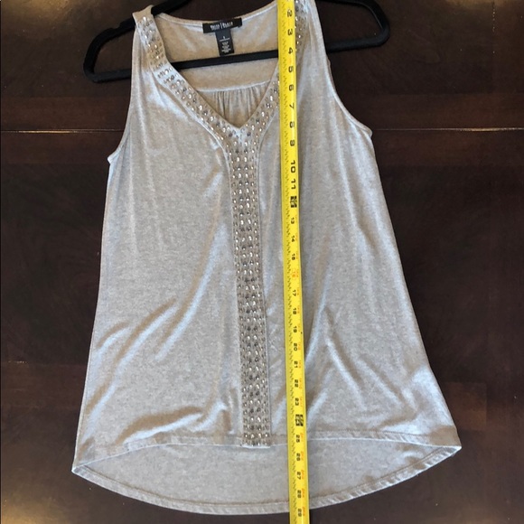 White House Black Market Dressy Tee Size S - Picture 3 of 3